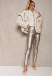 Srebrne Legginsy High Waist z Imitacji Skóry z Gumką w Pasie Ozdobione Guzikami Sinairis. Szare legginsy Renee, bez wzorów, z jeansu, biznesowe. W wyprzedaży za 43.99 zł.