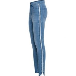 Dżinsy Super Skinny w krótszej długości, z połyskującą wstawką bonprix niebieski "bleached”. Jeansy marki bonprix. Za 109.99 zł.