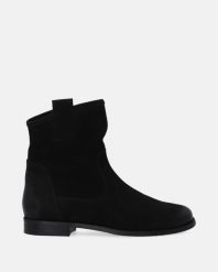CZARNE PŁASKIE BOTKI Z NUBUKU A014SUBLOBB103. Czarne botki Venezia, bez wzorów, z nubiku, bez obcasa, na płaskiej podeszwie, bez zapięcia. Za 479.00 zł.