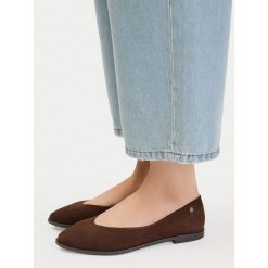 Baleriny Lasocki. Brązowe baleriny Lasocki, bez wzorów, bez obcasa, bez zapięcia. Za 169.99 zł.