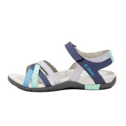 Sandały damskie Chiruca Malibu 25. Niebieskie sandały Chiruca, bez wzorów, z gumy, eleganckie, bez obcasa, bez zapięcia. Za 297.50 zł.