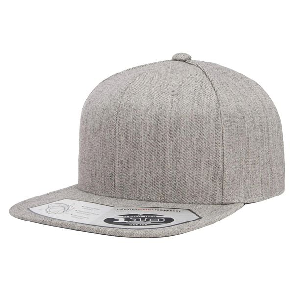 110 Czapka Z Daszkiem Typu Snapback. Szare czapki z daszkiem FLEXFIT, bez wzorów, z elastanu. Za 102.99 zł.