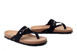 DR. BRINKMANN 700863-01 schwarz, klapki japonki damskie. Czarne japonki Dr. Brinkmann, bez wzorów, ze skóry, bez obcasa, bez zapięcia. Za 214.90 zł.