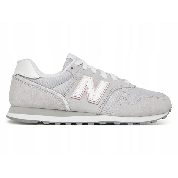 Buty sportowe sneakersy damskie New Balance 373. Białe buty sportowe lifestyle New Balance, bez wzorów, sportowe, bez zapięcia, New Balance 373. Za 269.00 zł.