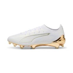 Buty piłkarskie Puma Ultra 6 Ultimate FG. Białe buty treningowe Puma, bez wzorów, z materiału, bez zapięcia, do piłki nożnej. Za 689.99 zł.