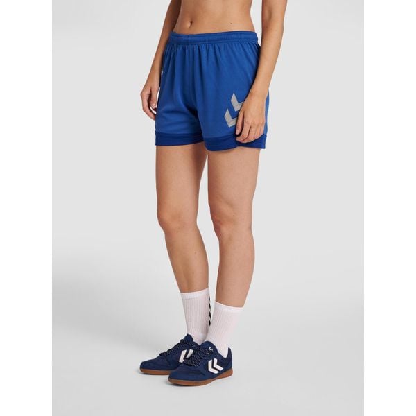 Szorty damskie Hummel Lead. Niebieskie szorty sportowe Hummel, bez wzorów, z materiału, z standardowym stanem, do piłki nożnej. Za 117.50 zł.