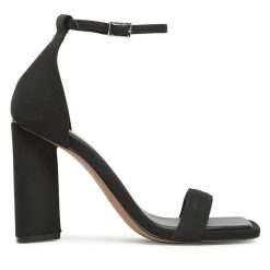 Sandały Call It Spring. Czarne sandały Call it Spring, bez wzorów, bez obcasa, na słupku, bez zapięcia. Za 219.99 zł.