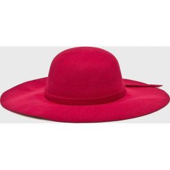 Answear - Kapelusz. Kapelusze marki TRIBORD. W wyprzedaży za 47.90 zł.