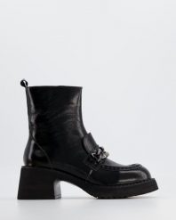 LAKIEROWANE BOTKI 4152625 BLACK. Czarne botki Venezia, bez wzorów, z lakierowanej skóry, bez obcasa, bez zapięcia. Za 279.00 zł.
