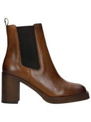 Wojas Skórzane botki w kolorze jasnobrązowym rozmiar: 38. Brązowe botki Wojas, bez wzorów, eleganckie, bez obcasa, bez zapięcia. Za 406.95 zł.