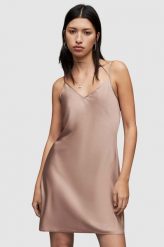 AllSaints sukienka kolor różowy mini prosta. Czerwone sukienki AllSaints, na co dzień, bez wzorów, bez kołnierzyka, bez ramiączek, mini, proste. Za 379.99 zł.