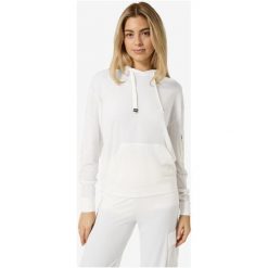 Bluza z kapturem damska SUPER.NATURAL W Air Hoodie. Białe bluzy z kapturem super.natural, bez wzorów, z kapturem. Za 559.99 zł.