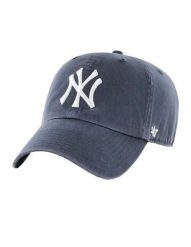 Czapka z daszkiem dla dorosłych 47 New York Yankees Clean Up Cap. Niebieskie czapki z daszkiem 47 Brand, bez wzorów, z bawełny, sportowe. Za 109.99 zł.