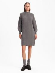 BGN Sukienka dzianinowa w kolorze szarym rozmiar: 36. Szare sukienki BGN, na co dzień, bez wzorów, z dzianiny, bez kołnierzyka, bez ramiączek, midi, proste. Za 164.45 zł.