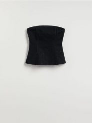 Bluzka z błyszczącą aplikacją - czarny. Czarne bluzki Reserved, l, z aplikacjami, z bawełny, bez kołnierzyka, bez ramiączek. Za 129.99 zł.