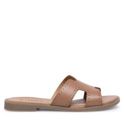 Klapki Lasocki. Brązowe klapki Lasocki, bez wzorów, bez obcasa, bez zapięcia. Za 119.99 zł.