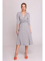 Stylove Sukienka w kolorze szarym rozmiar: M. Szare sukienki Stylove, m, bez wzorów, bez kołnierzyka, bez ramiączek, midi. Za 288.52 zł.