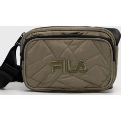 Fila saszetka kolor zielony. Zielone nerki i saszetki Fila, bez wzorów, bez dodatków. W wyprzedaży za 114.99 zł.
