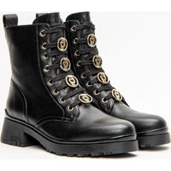 Botki damskie Liu Jo New Nancy 39 (SF1055 PX14S 1072). Czarne botki Liu Jo, bez wzorów, z tkaniny, młodzieżowe, bez obcasa, bez zapięcia. Za 514.99 zł.