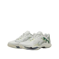 Buty sportowe PUMA Vantage Nitro Berlin Edycja Limitowana. Żółte buty treningowe Puma, bez wzorów, z materiału, bez zapięcia. Za 586.35 zł.