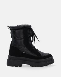ŚNIEGOWCE W KOLORZE CZARNYM 8723 GUMM NERO. Czarne botki Venezia, bez wzorów, bez obcasa, bez zapięcia. Za 369.00 zł.
