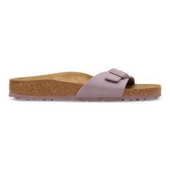 Birkenstock Madrid BFBC Faded Purple Klapki damskie. Fioletowe klapki Birkenstock, bez wzorów, z zamszu, bez obcasa, bez zapięcia. Za 329.99 zł.