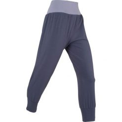 Spodnie haremki, dł. 3/4, Level 1 bonprix jagodowy. Spodnie sportowe marki bonprix. Za 74.99 zł.