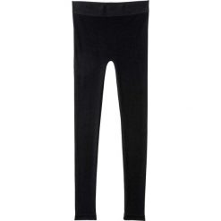 Długie legginsy bezszwowe bonprix czarny. Legginsy marki Nike. Za 19.99 zł.