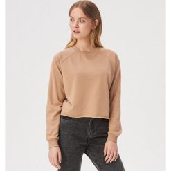 Gładka bluza z raglanowymi rękawami - Beżowy. Brązowe bluzy Sinsay, l, bez wzorów, bez ramiączek, bez kaptura. Za 29.99 zł.