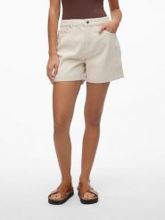 Vero Moda Szorty w kolorze beżowym rozmiar: XL. Brązowe szorty Vero Moda, z aplikacjami, ze skóry, klasyczne. Za 79.40 zł.