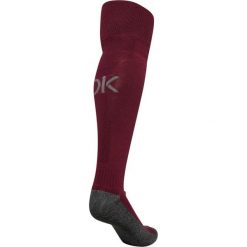 Skarpetki edycja specjalna Dania X 2024/25. Brązowe skarpetki Hummel, bez wzorów. Za 158.00 zł.