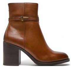 Botki Tamaris. Brązowe botki Tamaris, bez wzorów, bez obcasa, na słupku, bez zapięcia. Za 269.99 zł.