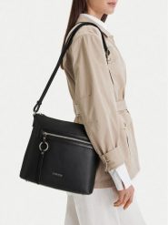 Lasocki Torebka CEO-LSK-X-006-09 Czarny. Czarne listonoszki Lasocki, bez wzorów, z materiału, bez dodatków. Za 149.99 zł.