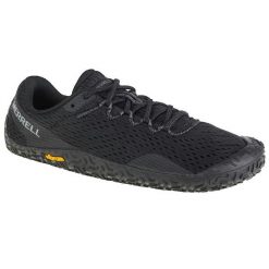 Buty trekkingowe damskie Merrell Vapor Glove 6. Czarne trekkingi Merrell, bez wzorów, z materiału, bez zapięcia, do biegania. Za 614.00 zł.