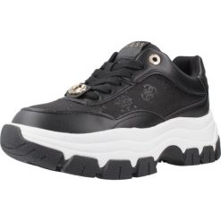 Buty GUESS FLFBRT ELE12 Czarny. Czarne buty trekkingowe Guess, z syntetyku, bez zapięcia. Za 638.61 zł.