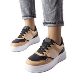 Czarno-beżowe buty na grubszej podeszwie Baron beżowy. Brązowe buty treningowe bez wzorów, przed kostkę, bez zapięcia. Za 82.20 zł.