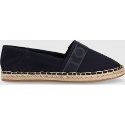 Tommy Hilfiger espadryle Tommy Webbing kolor granatowy. Niebieskie espadryle Tommy Hilfiger, bez wzorów, z gumy, z okrągłym noskiem, bez obcasa. W wyprzedaży za 164.99 zł.