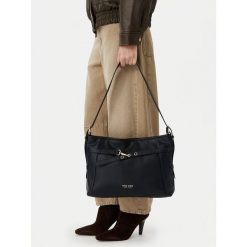 Torebka Nine West. Czarne torebki klasyczne Nine West, bez wzorów, klasyczne, bez dodatków. Za 259.99 zł.