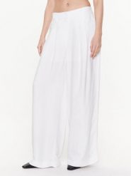 Herskind Spodnie materiałowe Lotus 4729840 Biały Regular Fit. Białe spodnie materiałowe Herskind, bez wzorów, z materiału. Za 669.99 zł.