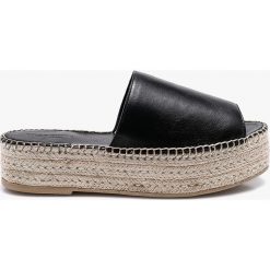 Vagabond - Klapki Celeste. Klapki marki NABAIJI. W wyprzedaży za 269.90 zł.