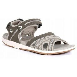 Sandały sportowe dla kobiet Regatta SANTA CLARA. Brązowe sandały Regatta, bez wzorów, sportowe, bez obcasa, bez zapięcia. Za 153.44 zł.