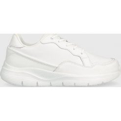 Trussardi sneakersy skórzane Bora kolor biały 79A00809 9Y099998. Białe buty sportowe lifestyle TRUSSARDI, bez wzorów, z gumy, sportowe, z okrągłym noskiem, bez zapięcia. W wyprzedaży za 429.99 zł.