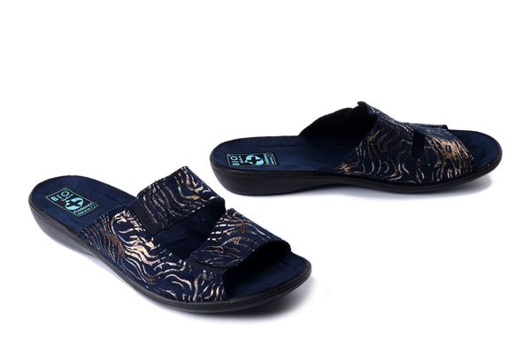 ADANEX 29062 DIK13NN granatowy, kapcie damskie. Niebieskie kapcie Adanex, bez wzorów. Za 64.79 zł.