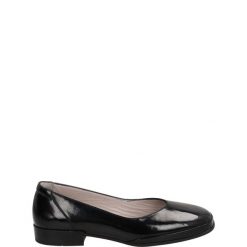 LAKIEROWANE BALERINY 0455157 PAT BLAC. Baleriny Venezia, bez wzorów, z lakierowanej skóry, bez obcasa, bez zapięcia. Za 159.00 zł.