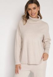 Beżowy Golf w Klasycznym Stylu Linagela. Brązowe swetry Born2be, bez wzorów, z jeansu, klasyczne, bez ramiączek. Za 89.99 zł.