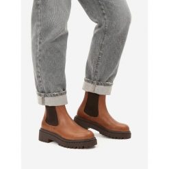 Sztyblety G-Star. Brązowe botki G-Star, bez wzorów, retro, bez obcasa, na płaskiej podeszwie, bez zapięcia. Za 479.99 zł.