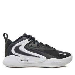 Buty halowe Nike. Czarne buty sportowe lifestyle Nike, bez wzorów, bez zapięcia. Za 389.99 zł.