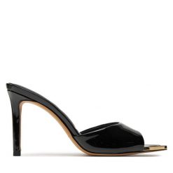 Klapki Aldo. Czarne klapki Aldo, bez wzorów, bez obcasa, bez zapięcia. Za 379.99 zł.