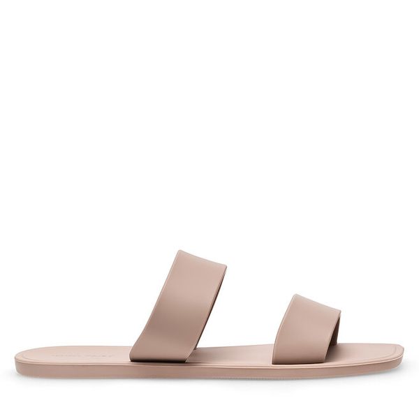 Klapki Jenny Fairy. Brązowe klapki Jenny Fairy, bez wzorów, bez obcasa, bez zapięcia. Za 39.99 zł.