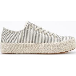 Sznurowane espadryle - Kremowy. Espadryle marki Reserved. Za 89.99 zł.